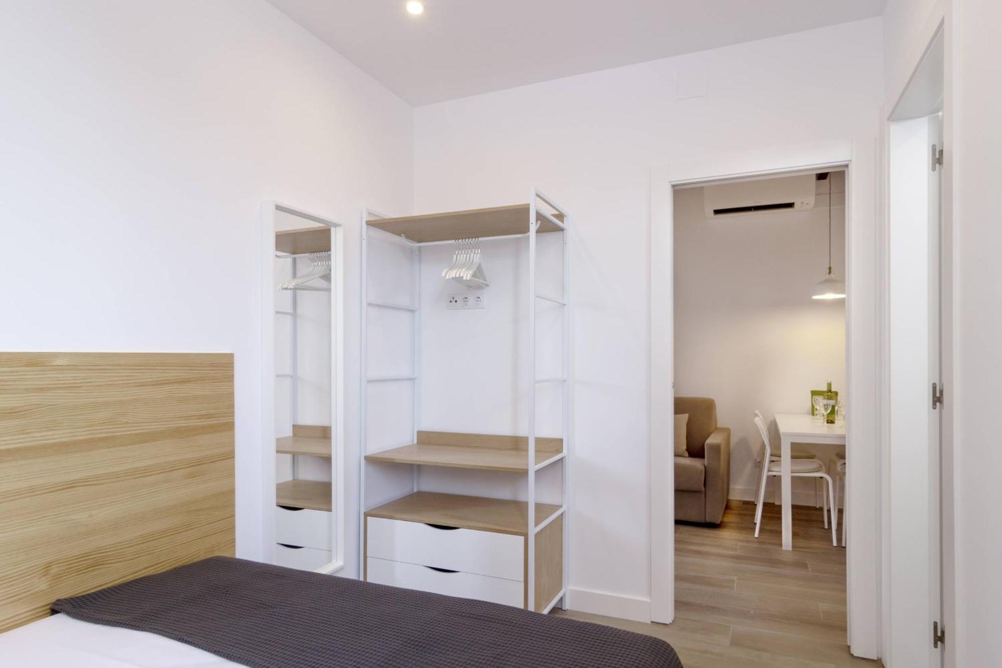 numa I Calid Apartments L'Hospitalet de Llobregat Exterior foto
