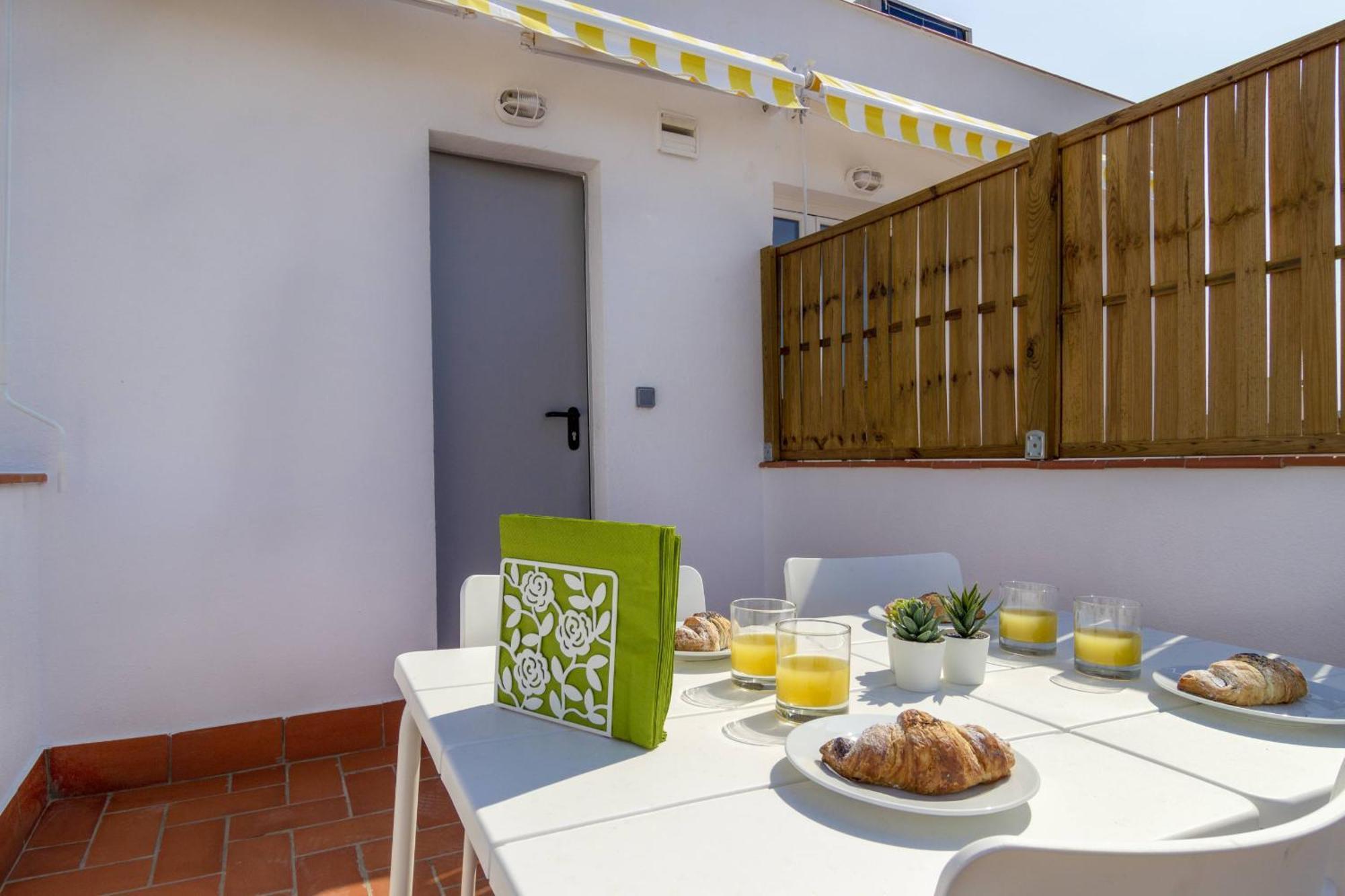 numa I Calid Apartments L'Hospitalet de Llobregat Exterior foto